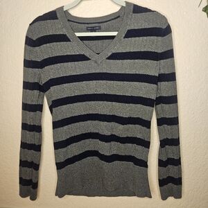 Tommy Hilfiger V-Neck Sweater - Navy and Grey